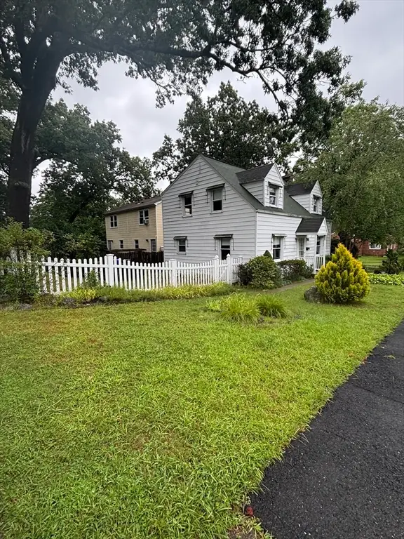137 Appleton St, Springfield, MA 01108 - #2