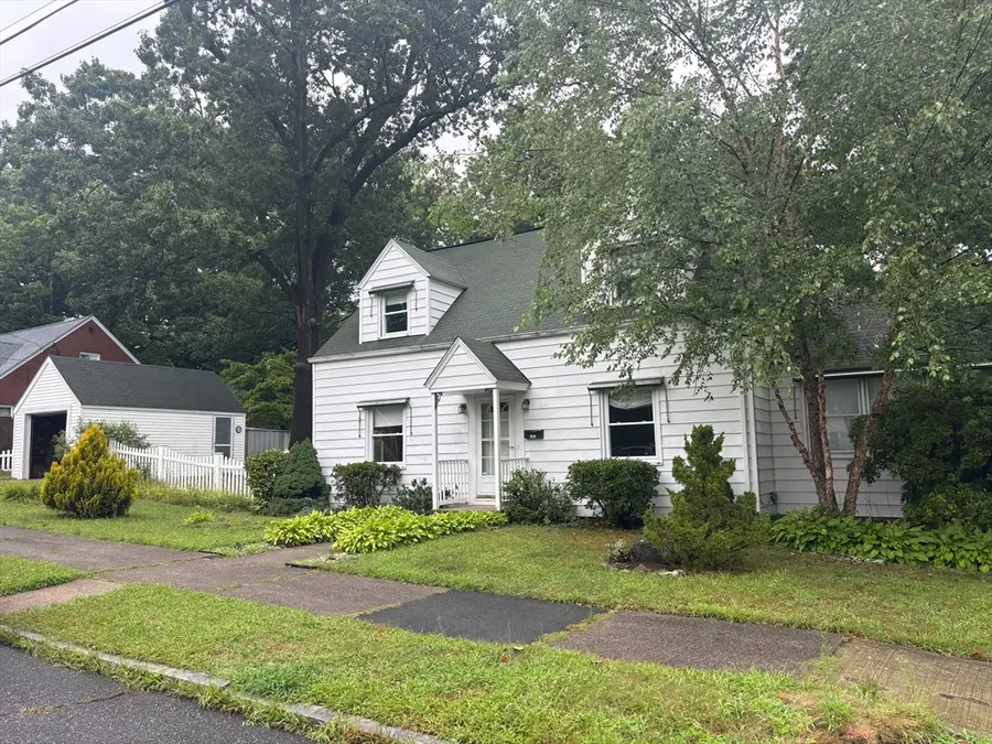 137 Appleton St, Springfield, MA 01108 - #3
