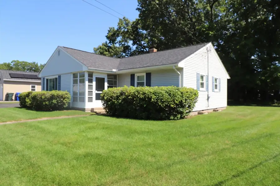 25 Peer St., Springfield, MA 01109 - #3