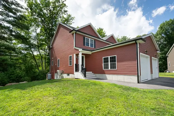 26 Christies Way #26, Holbrook, MA 02343