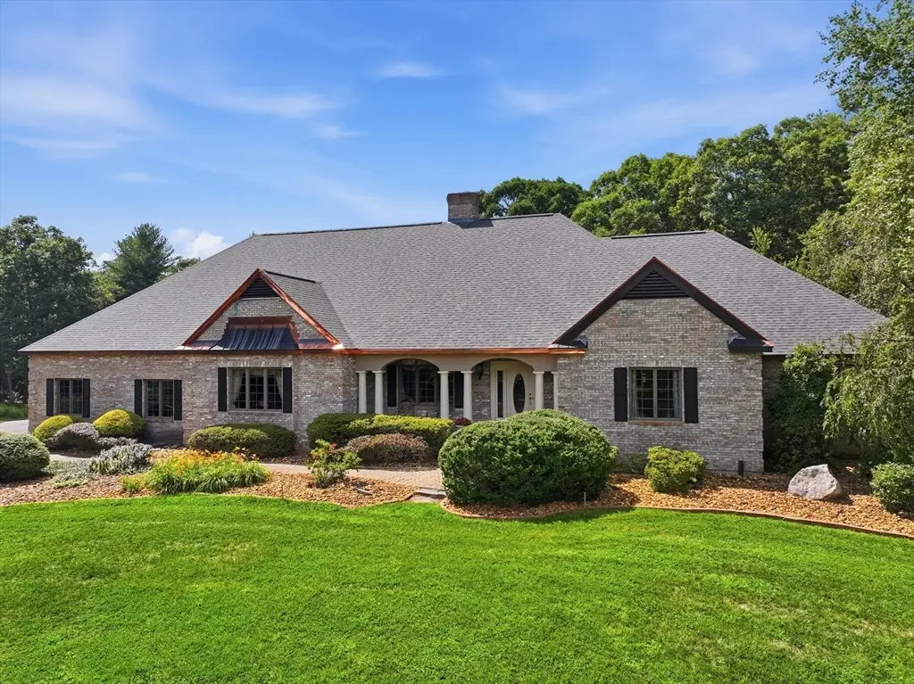 317 Linden St, Boylston, MA 01505 - #1