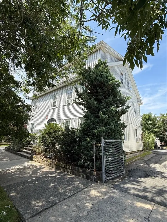 47 Broad Street, Lynn, MA 01902 - #3