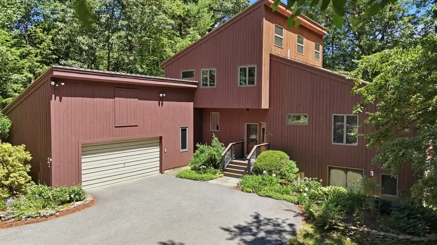 297 Reedy Meadow Rd, Groton, MA 01450 - #2