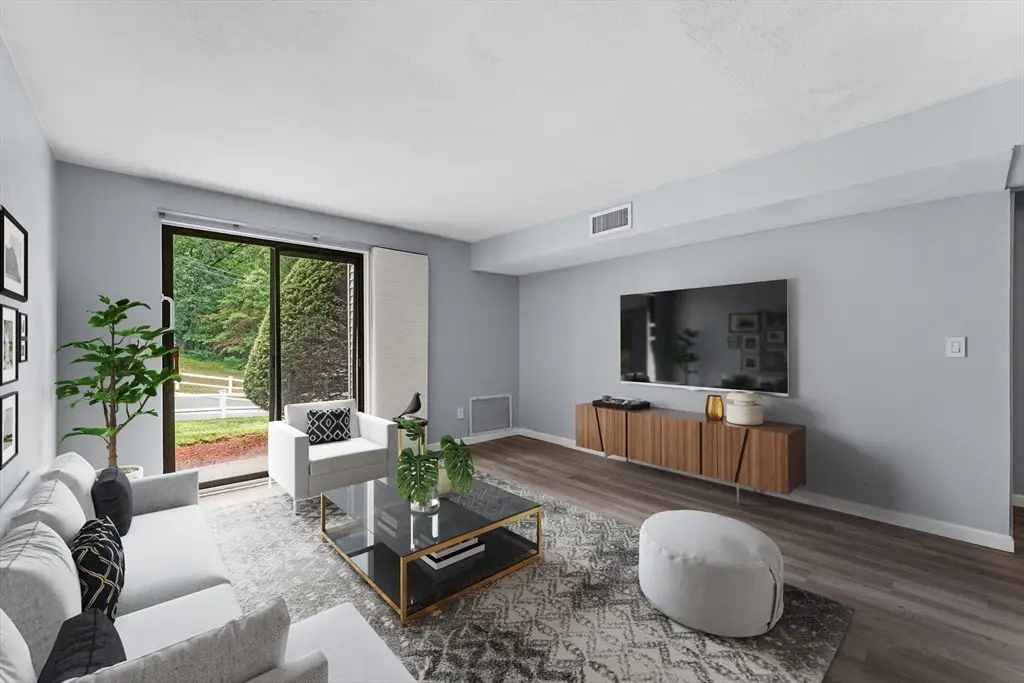 100 Cass Ave #A6, Dracut, MA 01826 - #1
