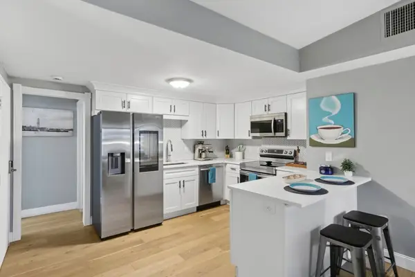 115 West Seventh #3, Boston, MA 02127