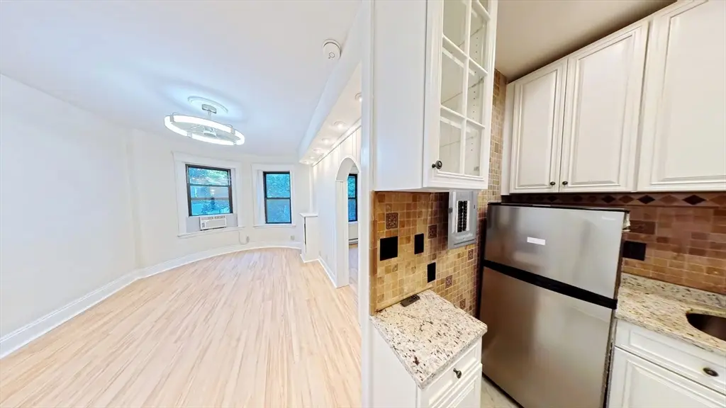 40 Winchester St #8, Brookline, MA 02446 - #1