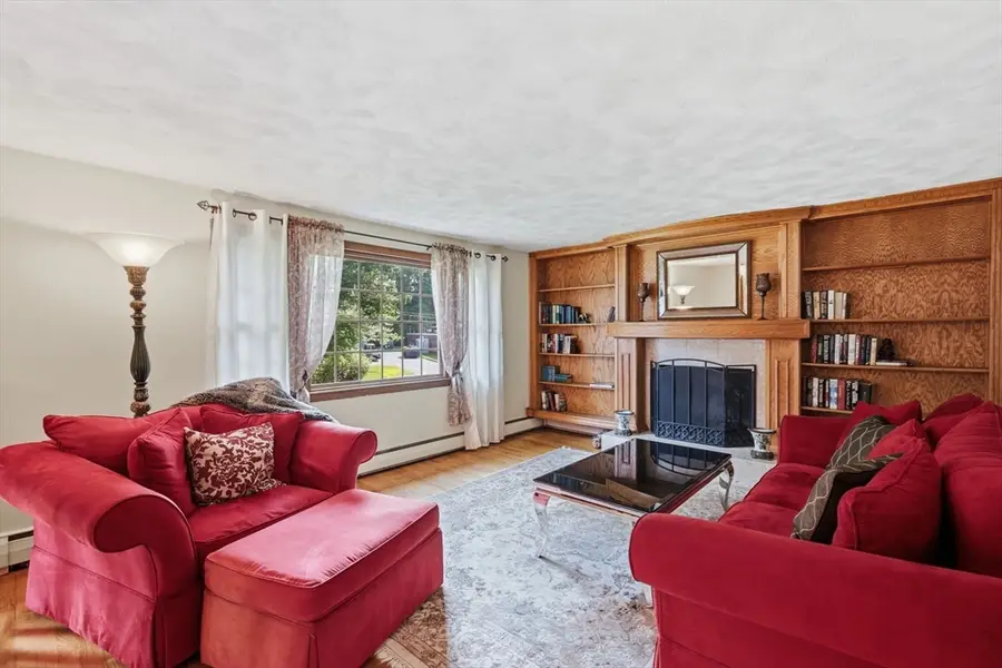19 Kimbrough Rd, Billerica, MA 01821 - #3