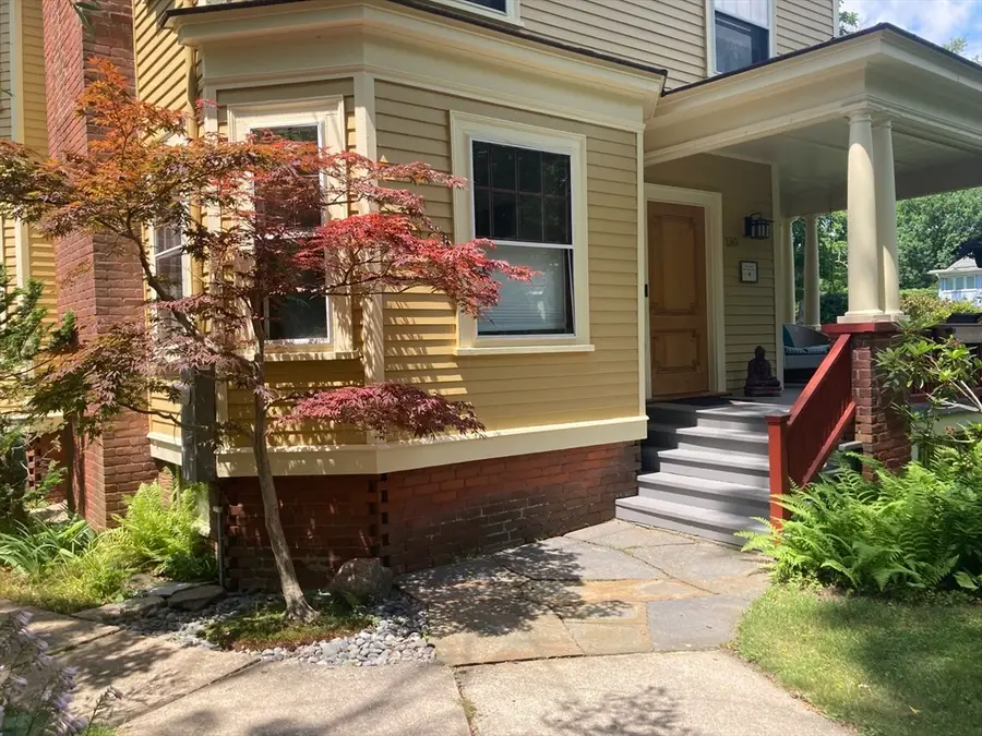 180 Lincoln, Amherst, MA 01002 - #2