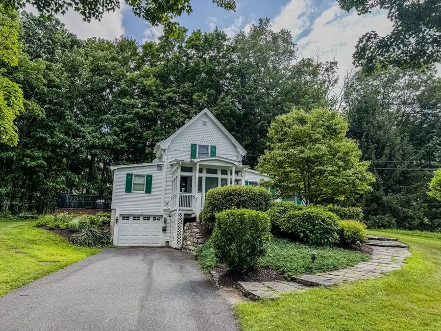 29 Glenwood Avenue, Northfield, MA 01360 - #3
