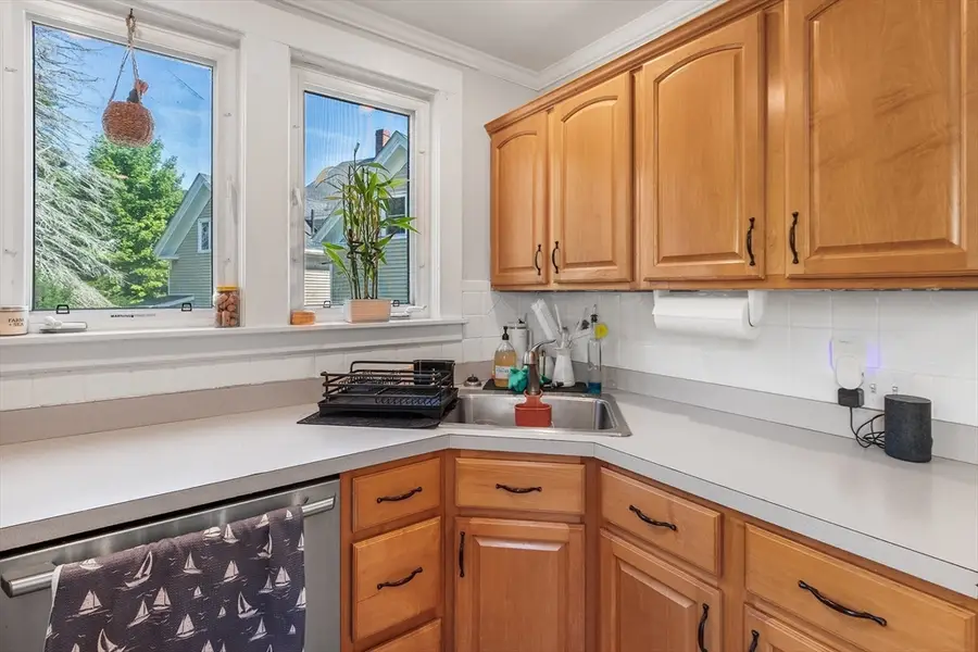 1 Lake Ave, Amesbury, MA 01913 - #3
