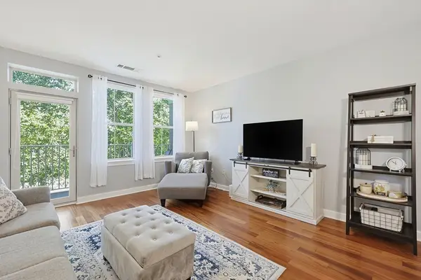 4 Harvest Drive #204, North Andover, MA 01845