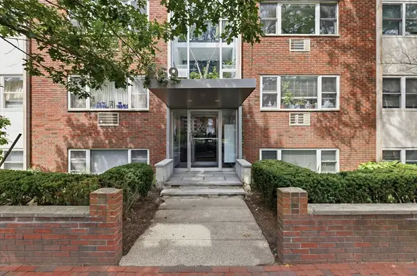 269 Harvard St #14, Cambridge, MA 02139