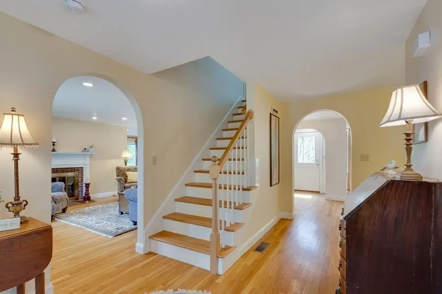 132 Central St, North Reading, MA 01864 - #3