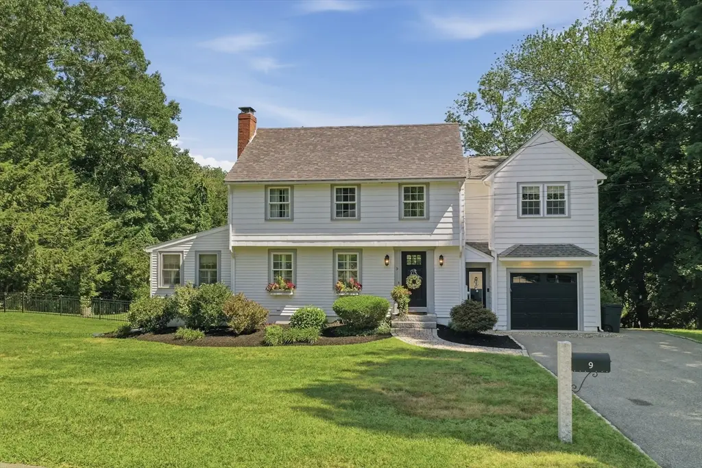 9 Tapley Rd, Lynnfield, MA 01940 - #1