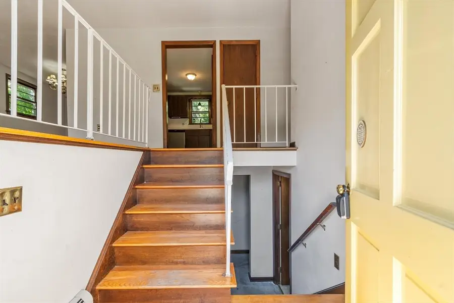 190 Deering Dr, Tewksbury, MA 01876 - #2