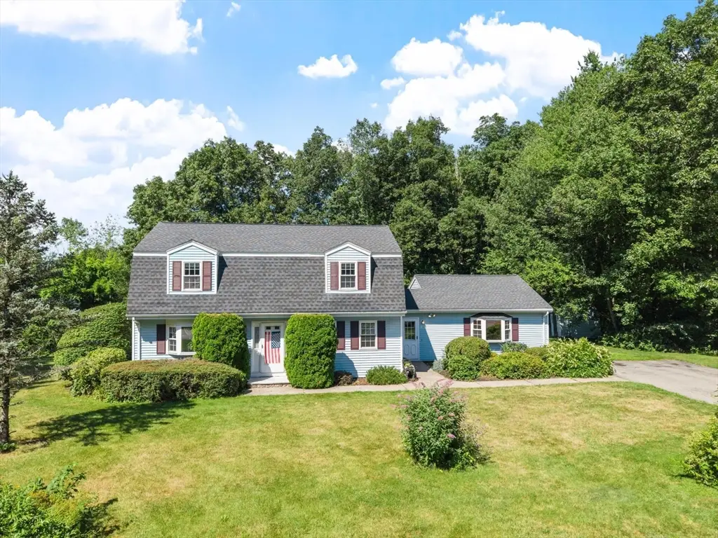 11 Chase Crescent, Merrimac, MA 01860 - #1