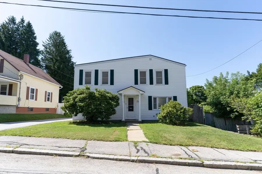 6 Maynard St, Webster, MA 01570 - #3