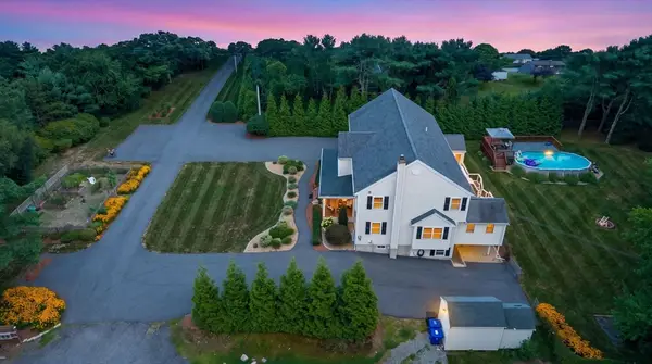 360 Myricks St, Taunton, MA 02718