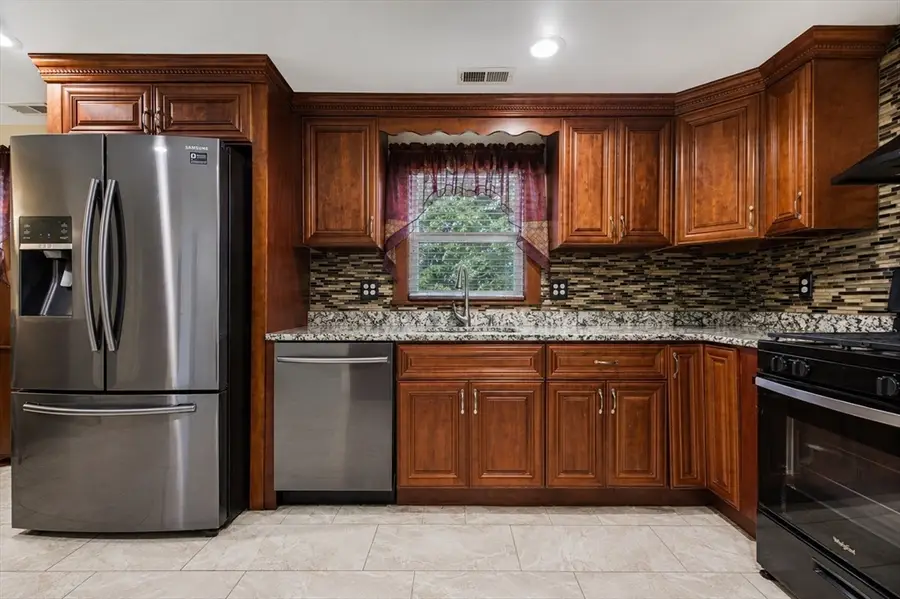 73 Lanark Rd, Malden, MA 02148 - #3