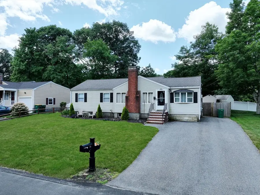 118 Spruce Rd, Norwood, MA 02062 - #2