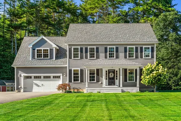 431 River St, Dunstable, MA 01827