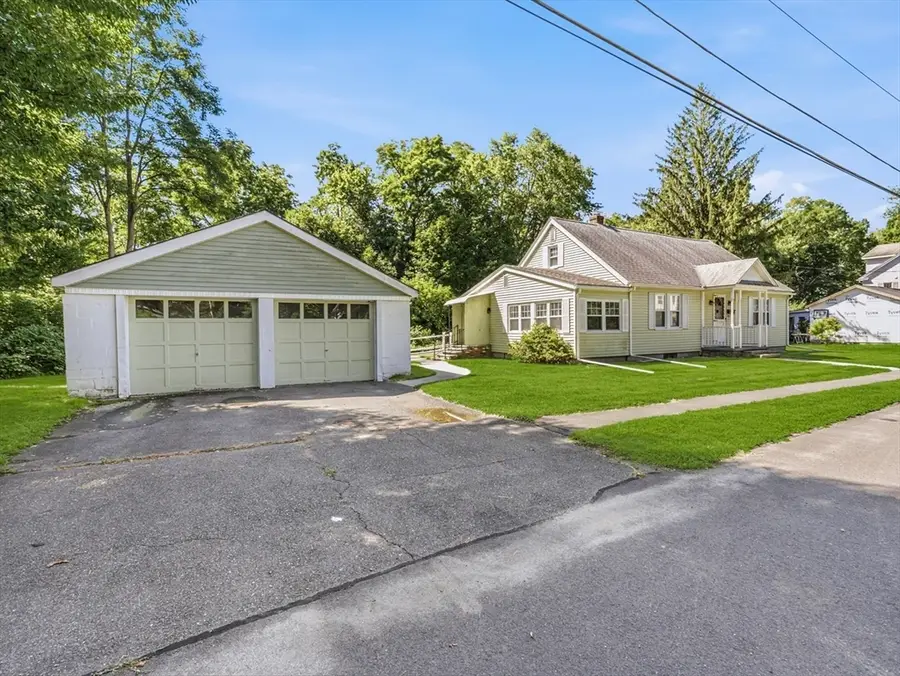 26 S Park Ter, Northampton, MA 01060 - #3