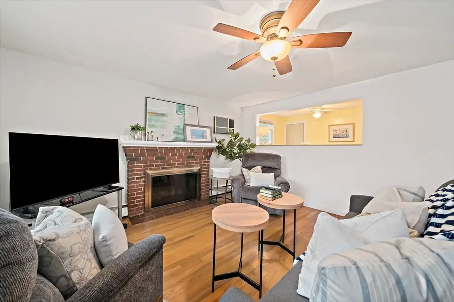 38 Roseen Rd, Holbrook, MA 02343 - #3
