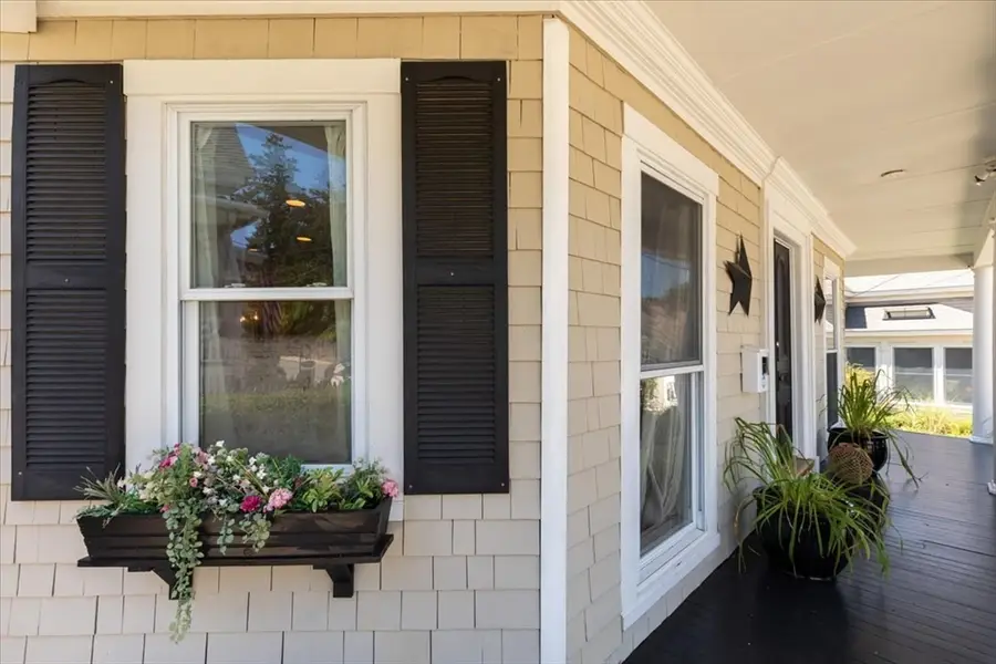 5 Mayflower Street, Plymouth, MA 02360 - #3
