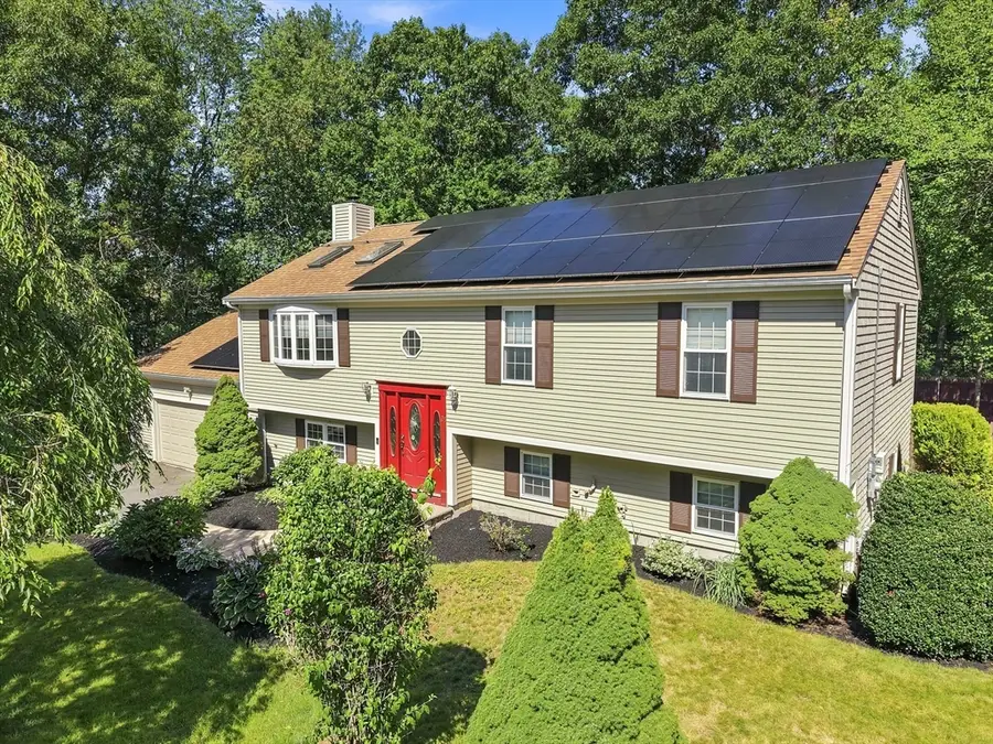 25 Butterfly Trail, Dartmouth, MA 02747 - #2