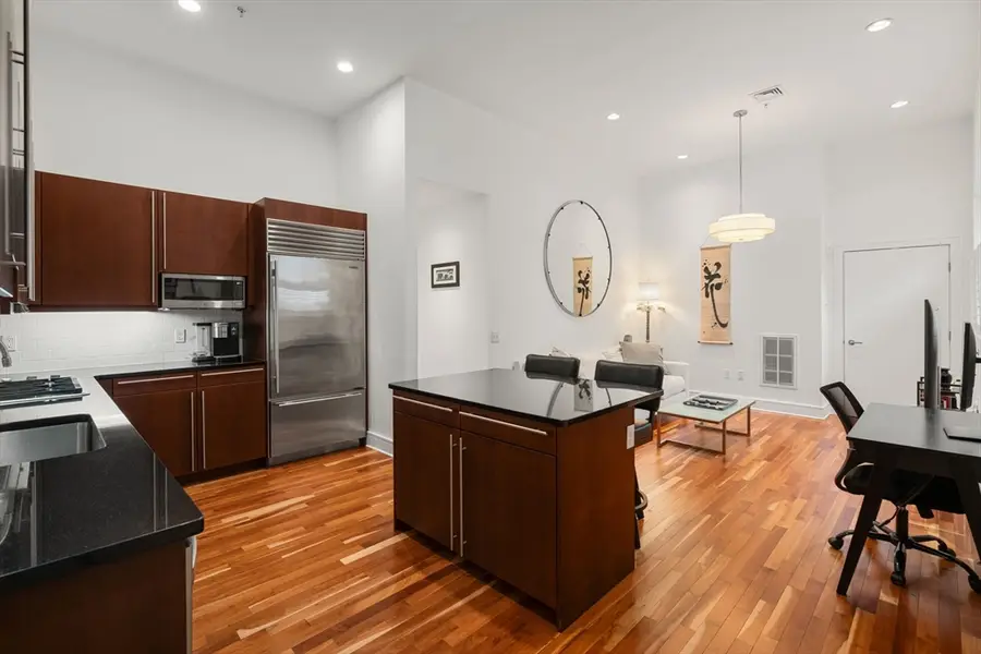 2430 Beacon St #105, Chestnut Hill, MA 02467 - #3