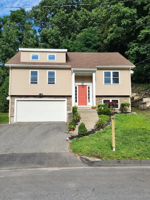 29 Buckley Rd, Worcester, MA 01602 - #1