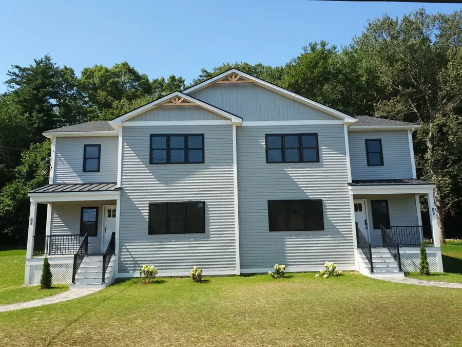 27 Rollins #B, Groveland, MA 01834 - #2