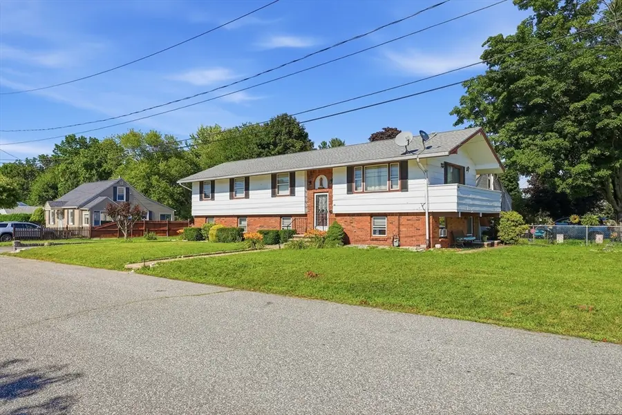 619 East St, Ludlow, MA 01056 - #2