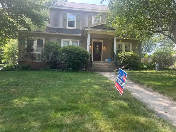 142 Springfield St, Springfield, MA 01107