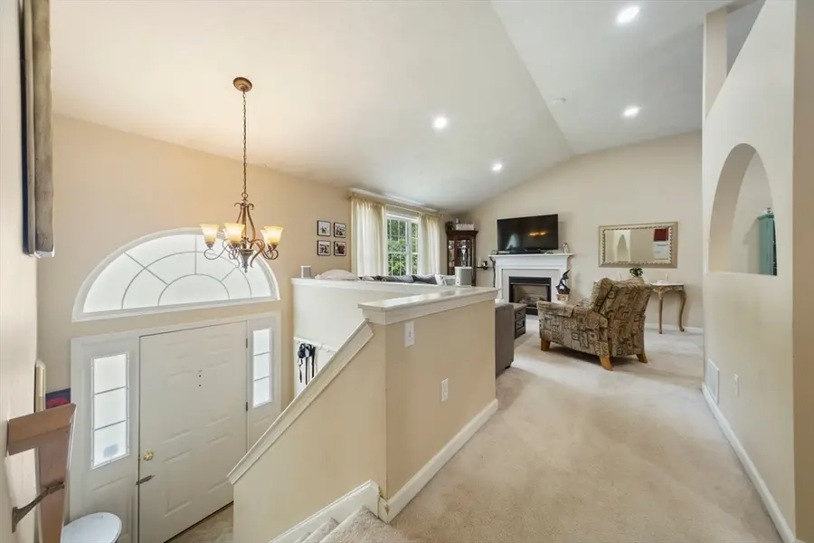 82 Vincent Circle, Worcester, MA 01604 - #3