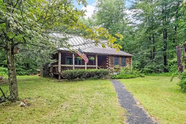 300 Lockes Village Rd, Wendell, MA 01379