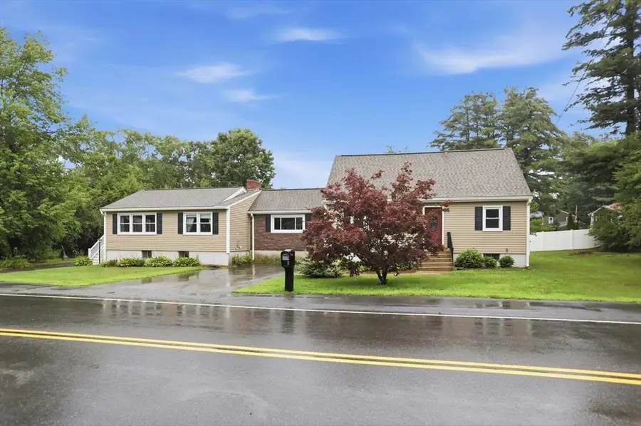2 Westwood Street, Burlington, MA 01803 - #3