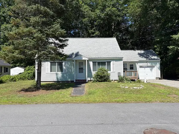 25 Arkansas Drive, Dracut, MA 01826
