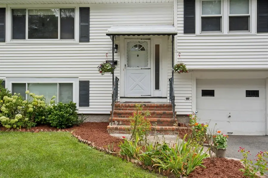 129 Chickering Road, Dedham, MA 02026 - #2