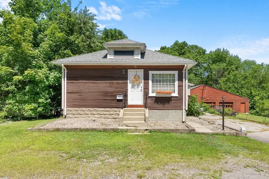 70 Central Blvd, Bellingham, MA 02019 - #3