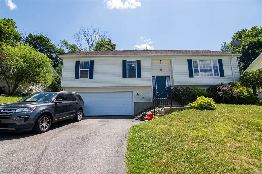 8 Sullivan St, Spencer, MA 01562 - #2