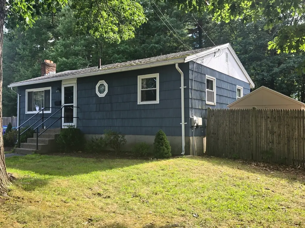 82 Brookside Rd, Rockland, MA 02370 - #1