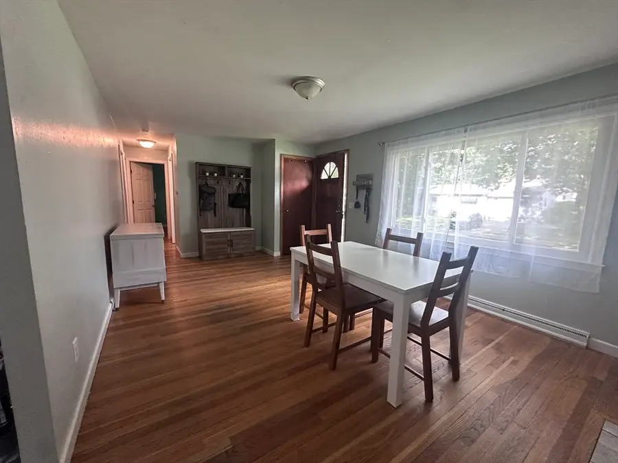 82 Brookside Rd, Rockland, MA 02370 - #3