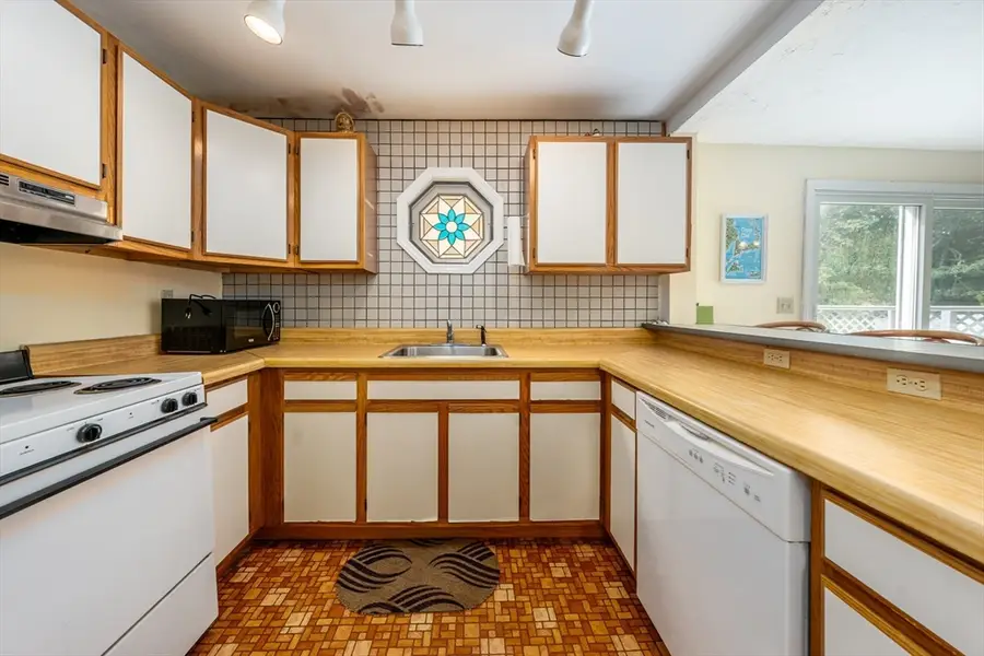 419 Great Western Rd, Harwich, MA 02645 - #3