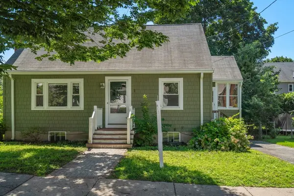 10 Emelia Terrace, Boston, MA 02132
