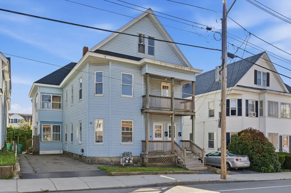 220 University Ave, Lowell, MA 01854 - #1