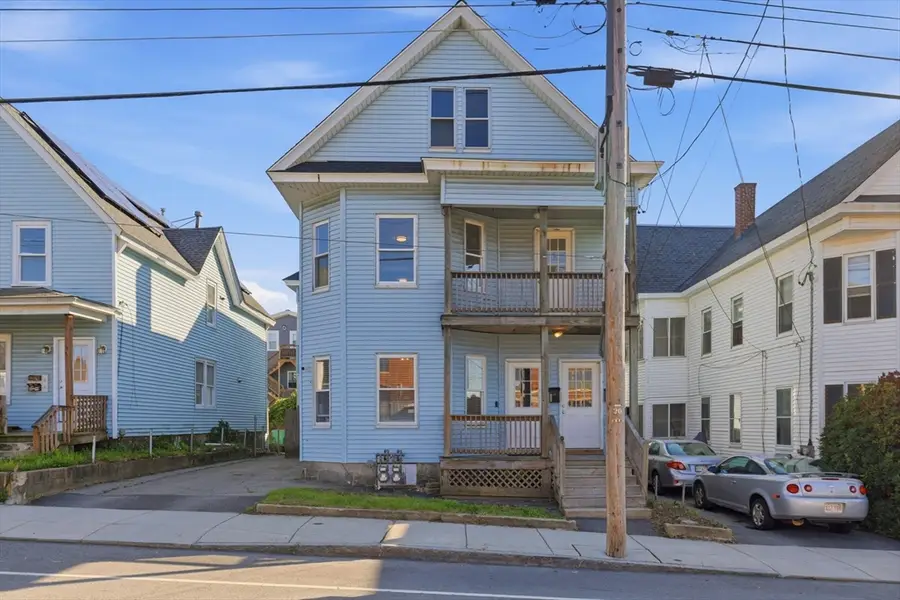 220 University Ave, Lowell, MA 01854 - #2