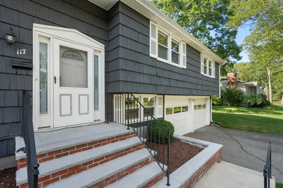 117 Albemarle Rd, Norwood, MA 02062 - #2
