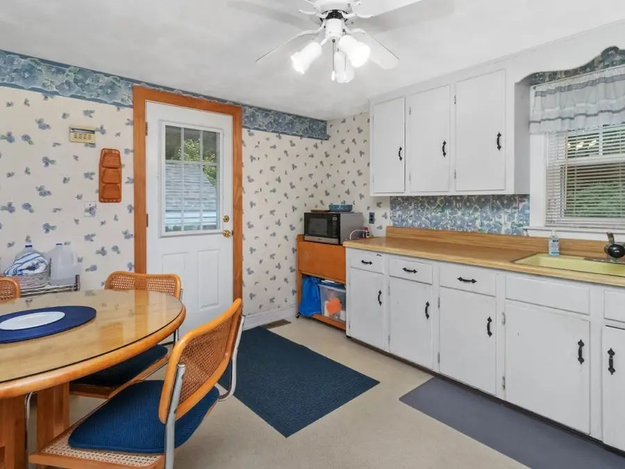 71 Farnum Road, Waltham, MA 02453 - #3