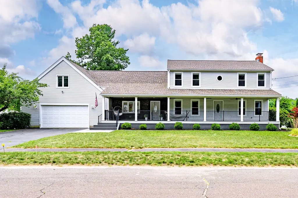 35 East Glen St, Westfield, MA 01085 - #1